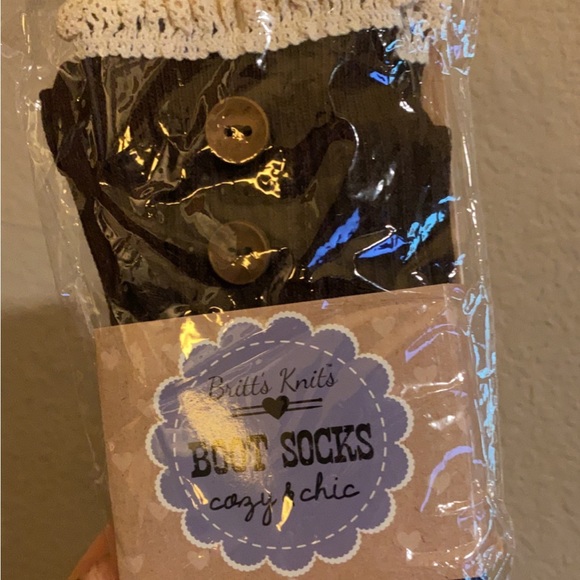 Accessories - NWT Very cute boot socks